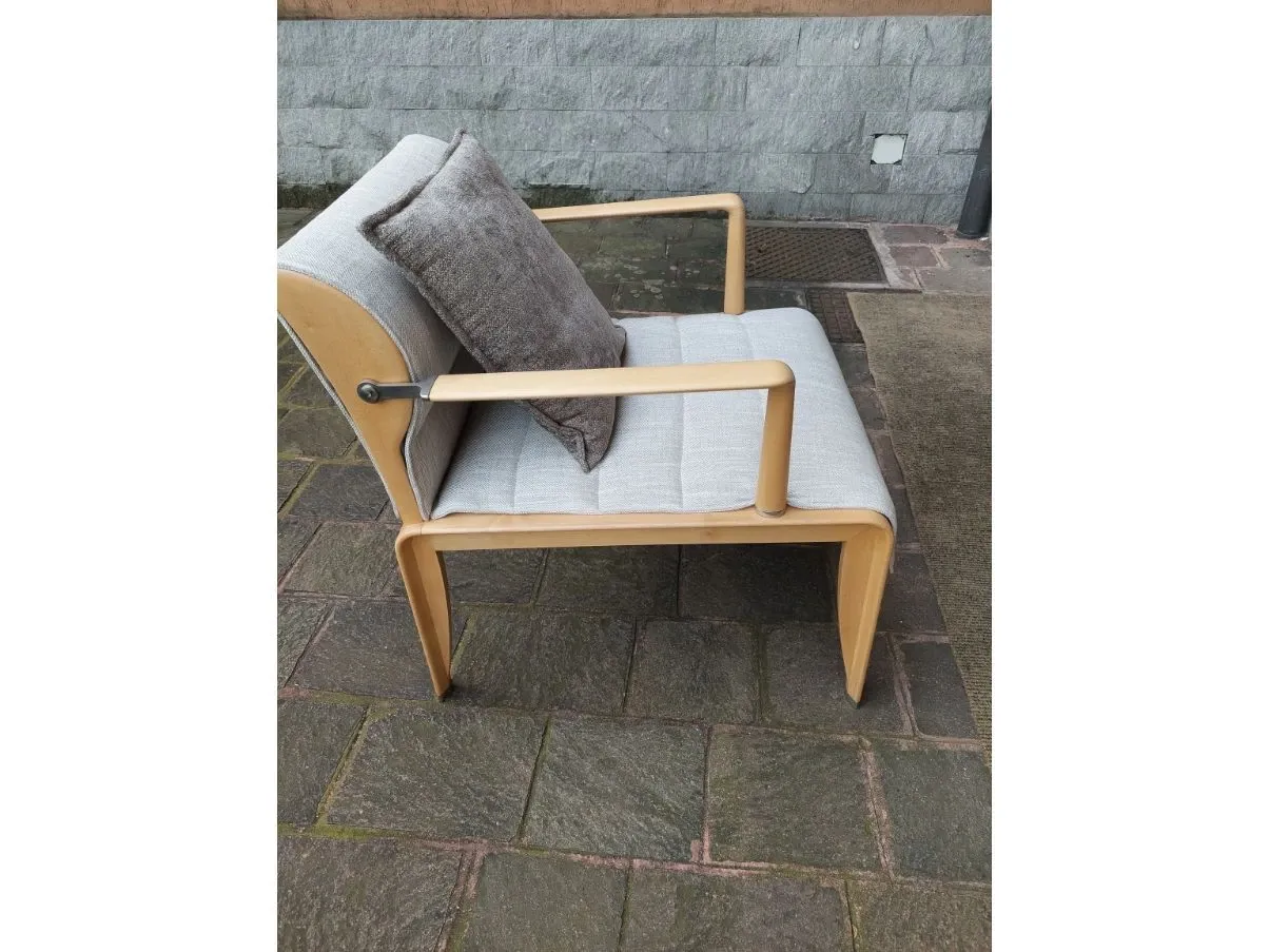 Set 2 poltrone Liba in legno e tessuto grigio, Giorgetti 4
