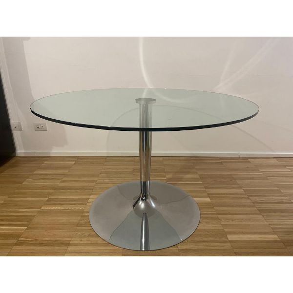 Connubia modern glass table, Calligaris image