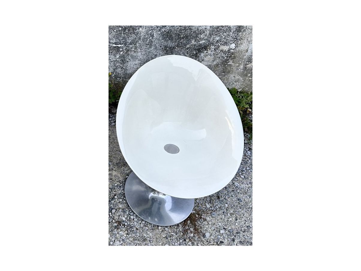 Set of 4 glossy white Eros chairs by Philippe Starck 6