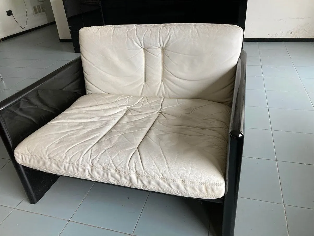 Set of 2 armchairs by Kazuide Takahama, Simon 5