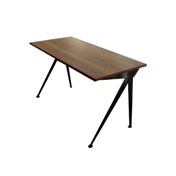 Compas Direction desk in solid wood and metal, Vitra image