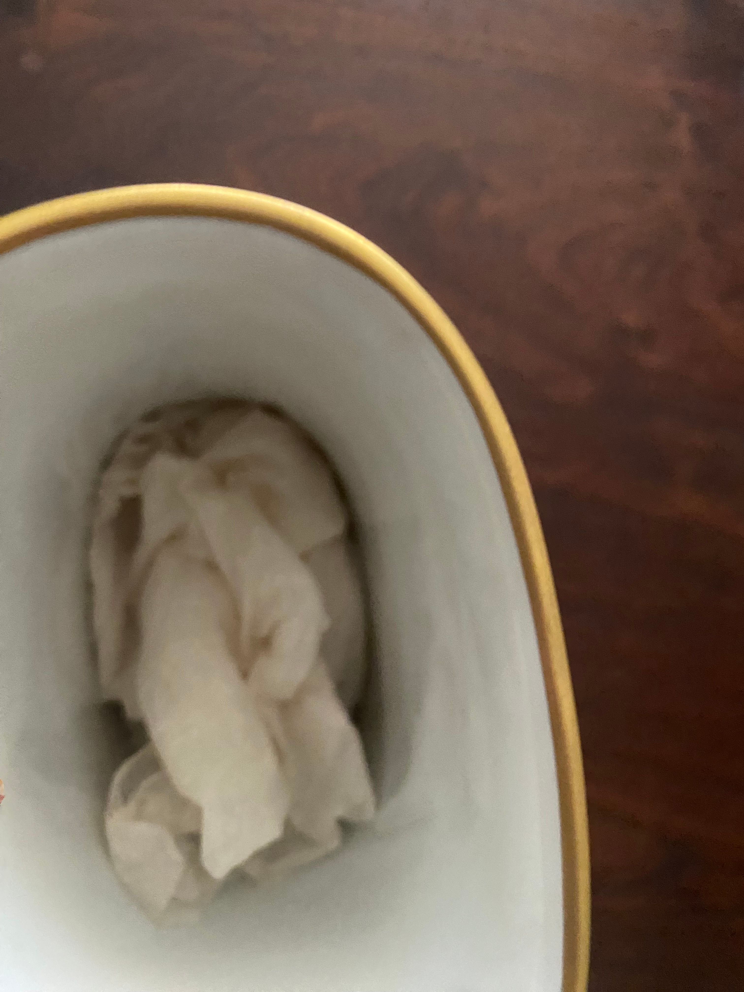 Vaso in porcellana inciso in oro zecchino e platino Side