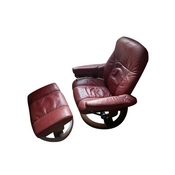 Set poltrona e poggiapiedi in pelle (rosso), Stressless