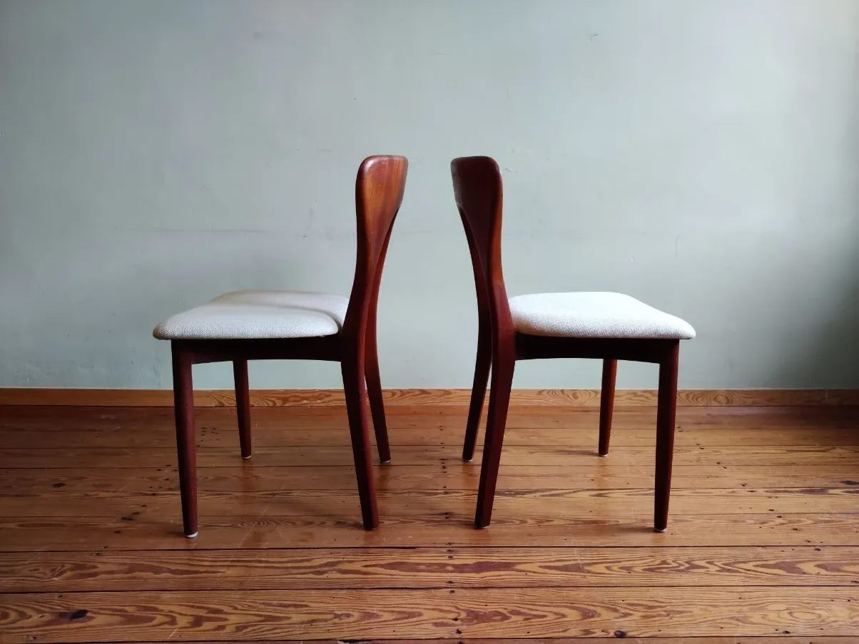 Set of 4 vintage teak chairs, 3