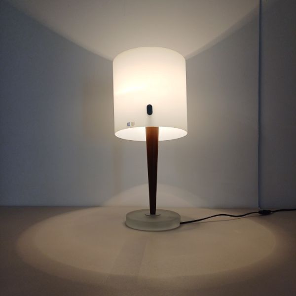 Accademia table lamp in Murano glass and cherry wood, Aureliano Toso image