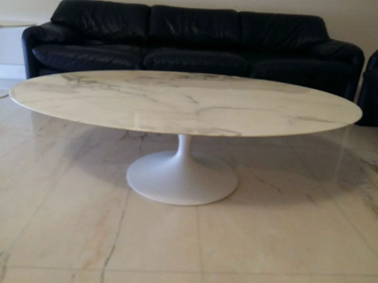 Oval Tulip coffee table in aluminum and gold Calacatta marble, Knoll 6