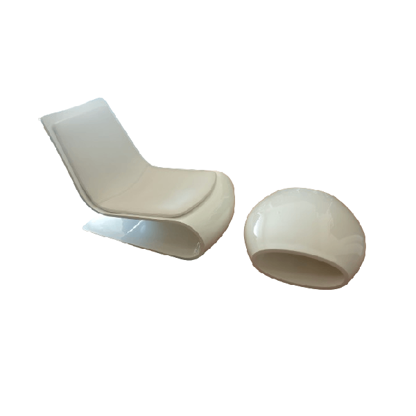 White Nouvelle Vague armchair with pouf by Cristophe Pillet, Porro image