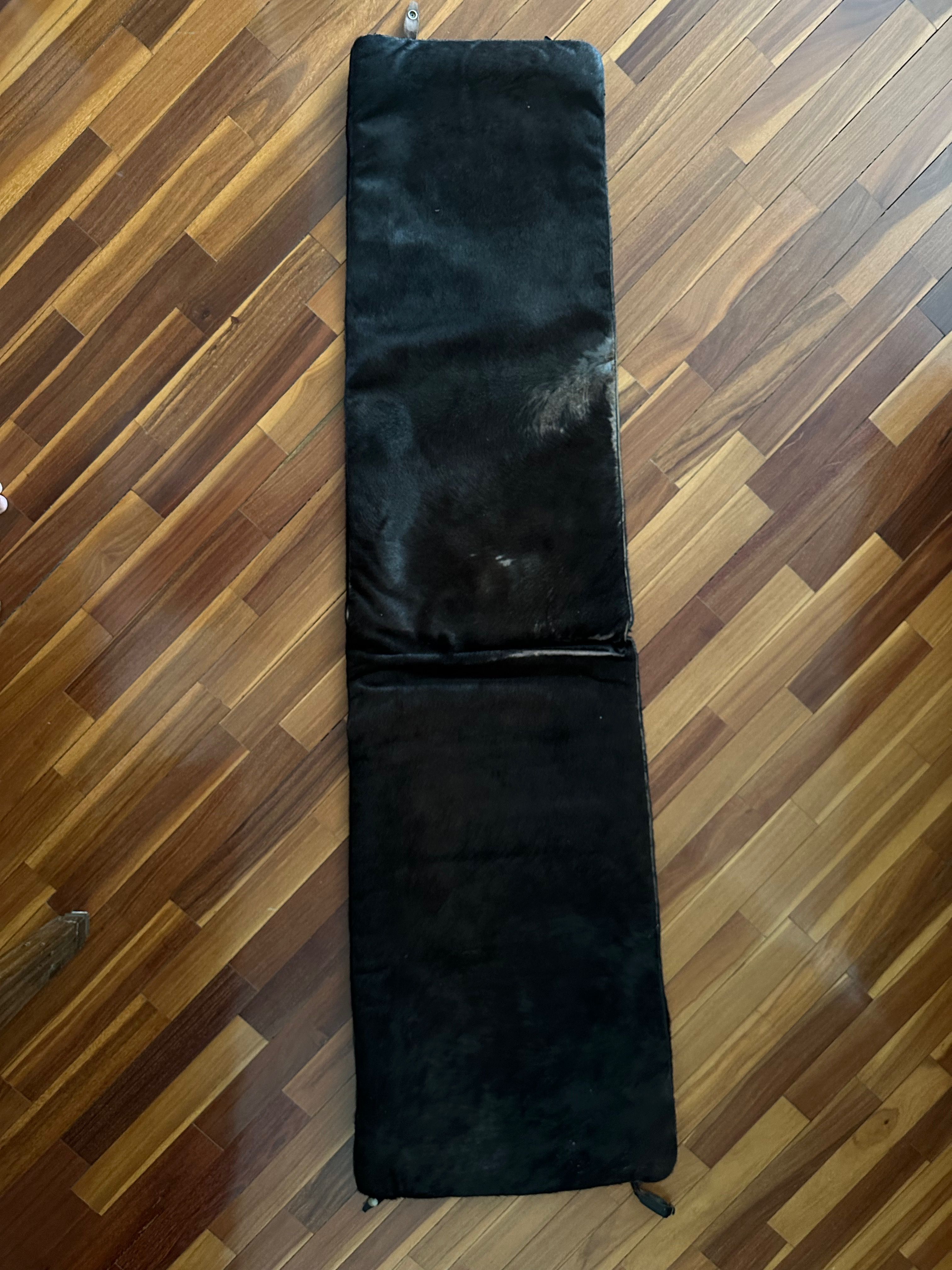 LC4 Liege aus Kuhfell Vintage 60er/70er Jahre Details