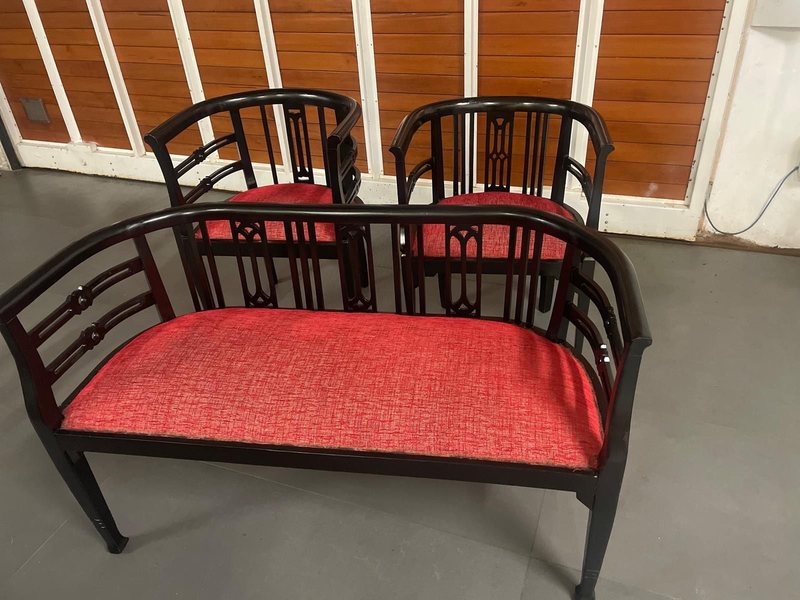 2 Seater Art Nouveau Sofa (1900s) Brand