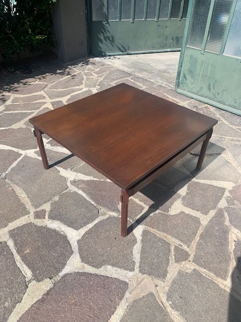 Tavolino 748 in legno di palissandro di Ico Parisi (anni '60) Main