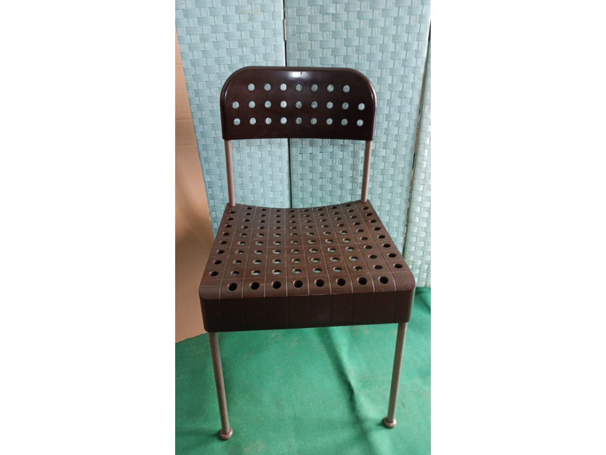 Sedia Box vintage di Enzo Mari, Anonima Castelli Front