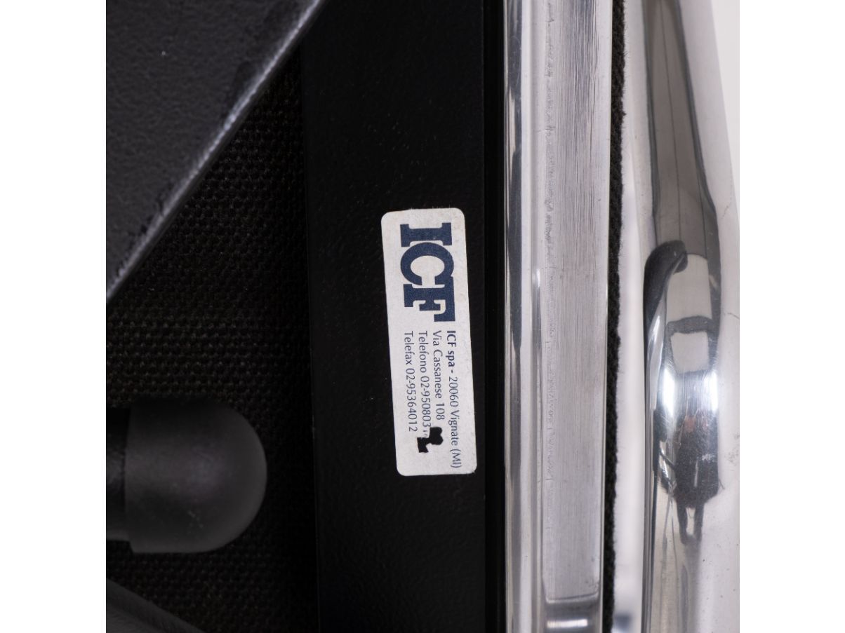 Eames EA117 Bürostuhl von Charles und Ray Eames (80er Jahre) Brand