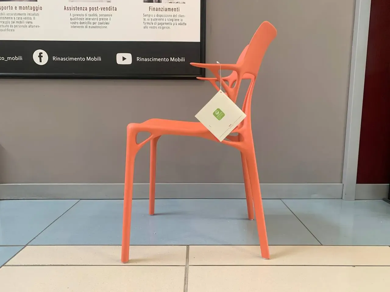 Sedia A.I colore arancione       Side