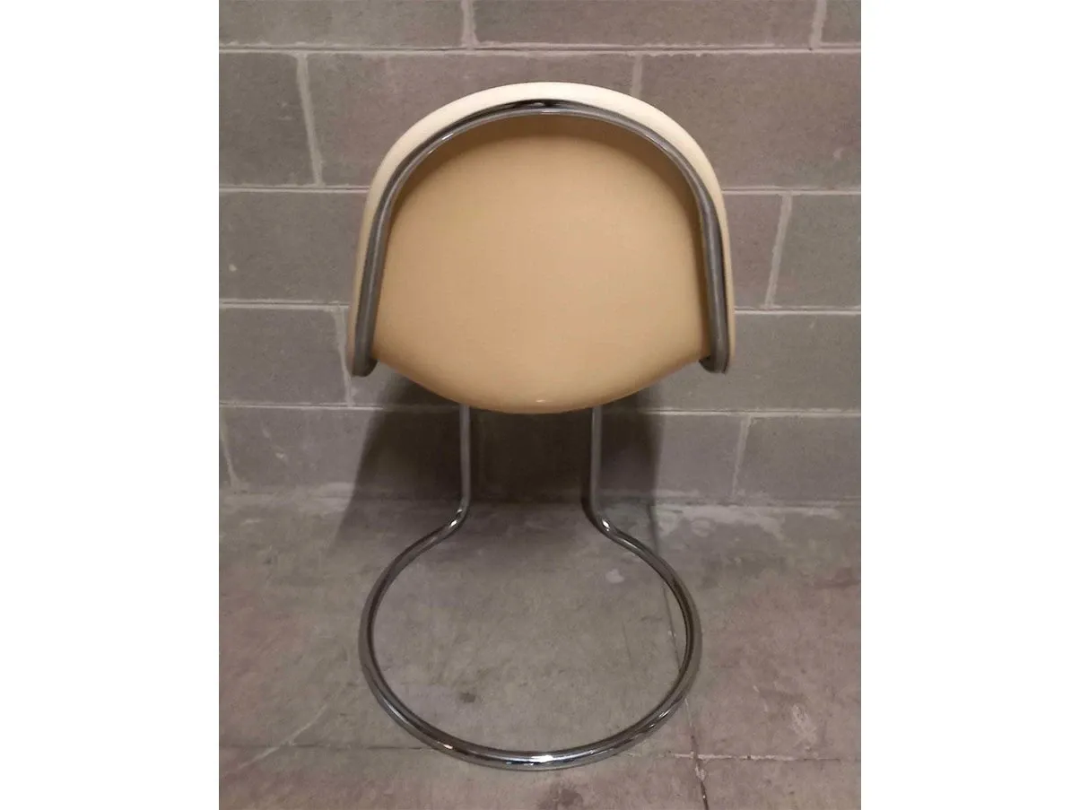 Maia chair in polypropylene (beige) 5