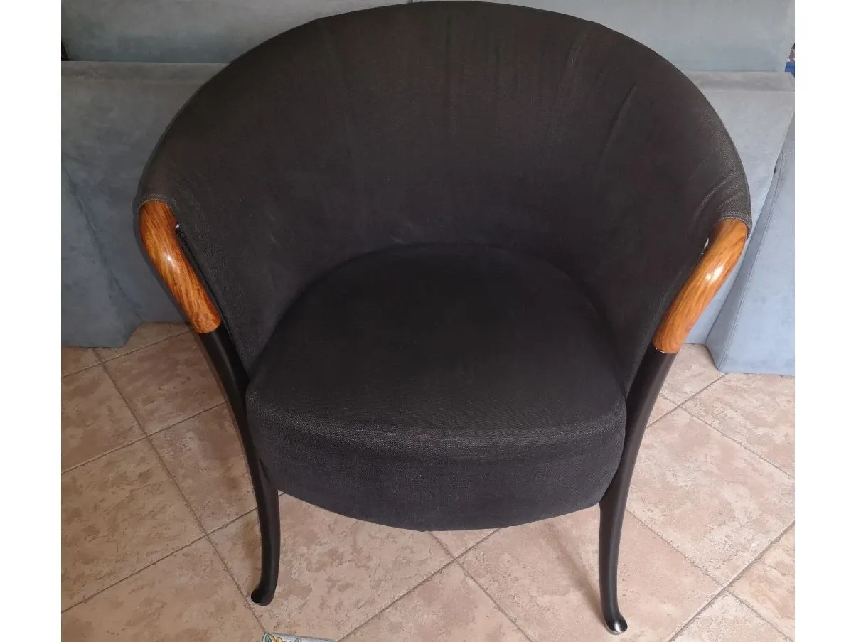 Progetti armchair in black fabric and beech wood, Giorgetti 2
