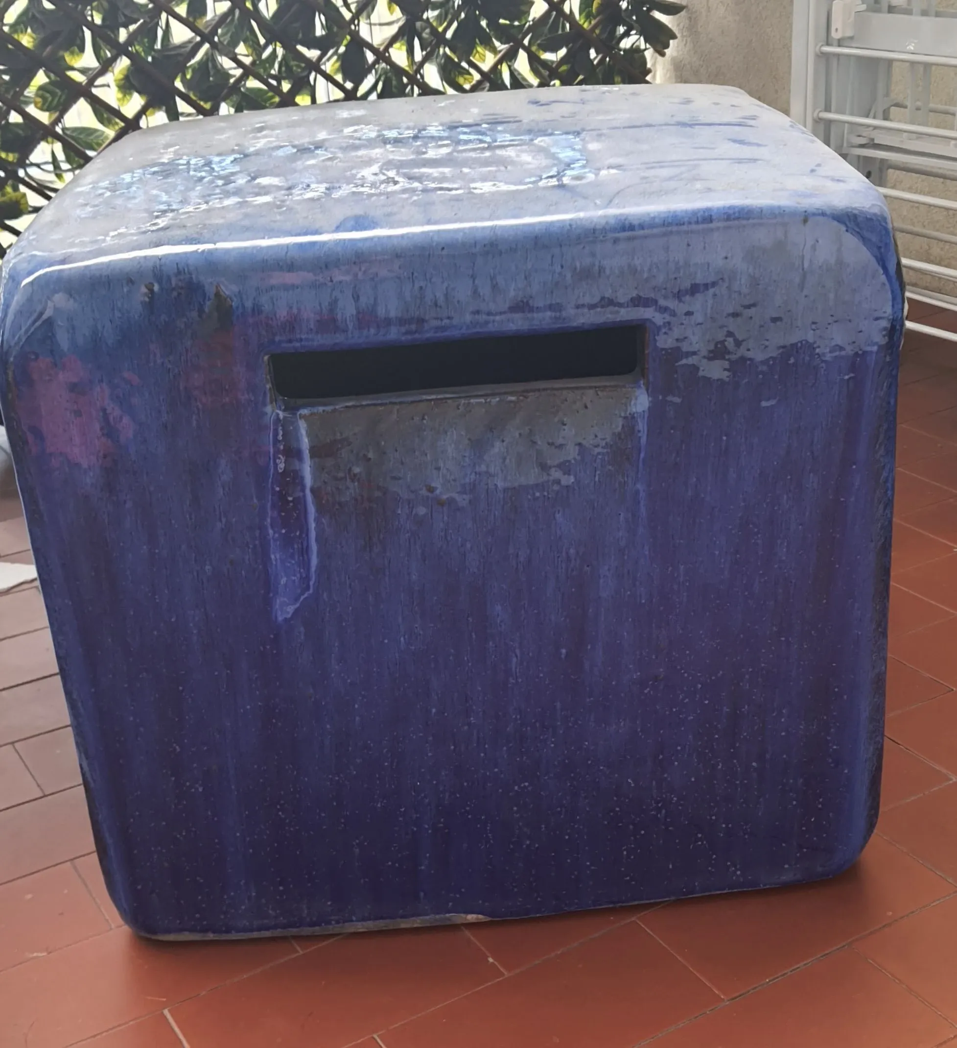 Pouf tavolino in cemento Inout, Gervasoni 