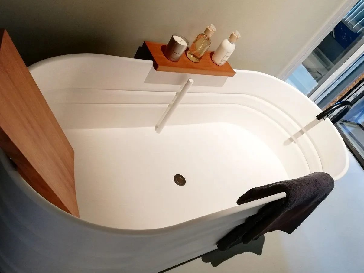 Vieques bathtub, Agape 3