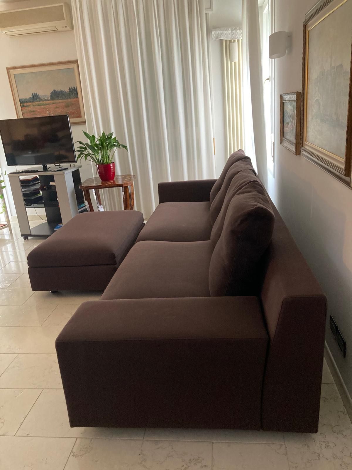 Divano 4 posti Mister di Philippe Starck Side