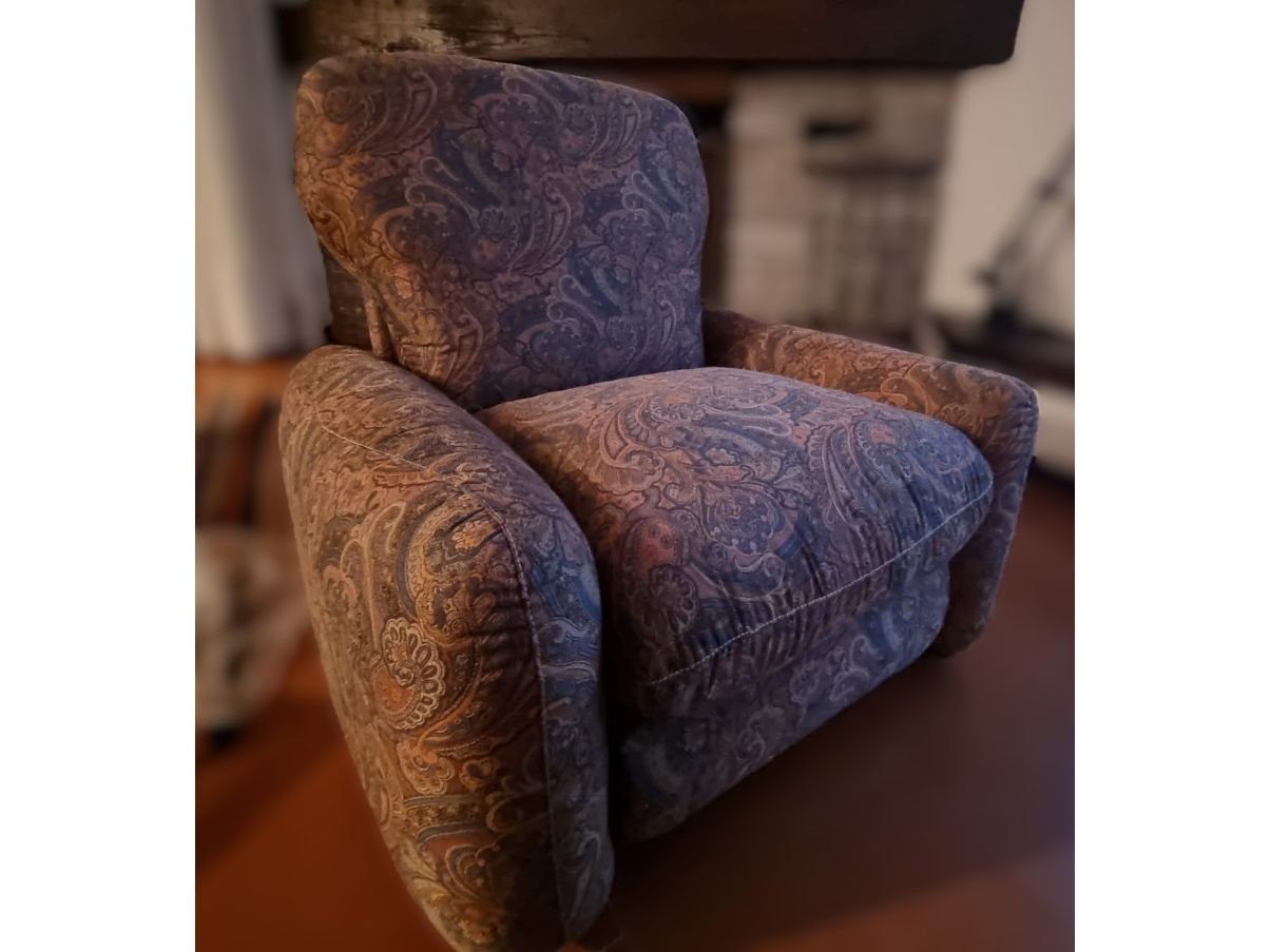Piumotto armchair in multicolored fabric by Arrigo Arrigoni, Busnelli Side