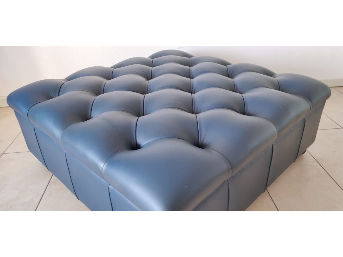 Ocean blue Chester pouf, Poltrona Frau