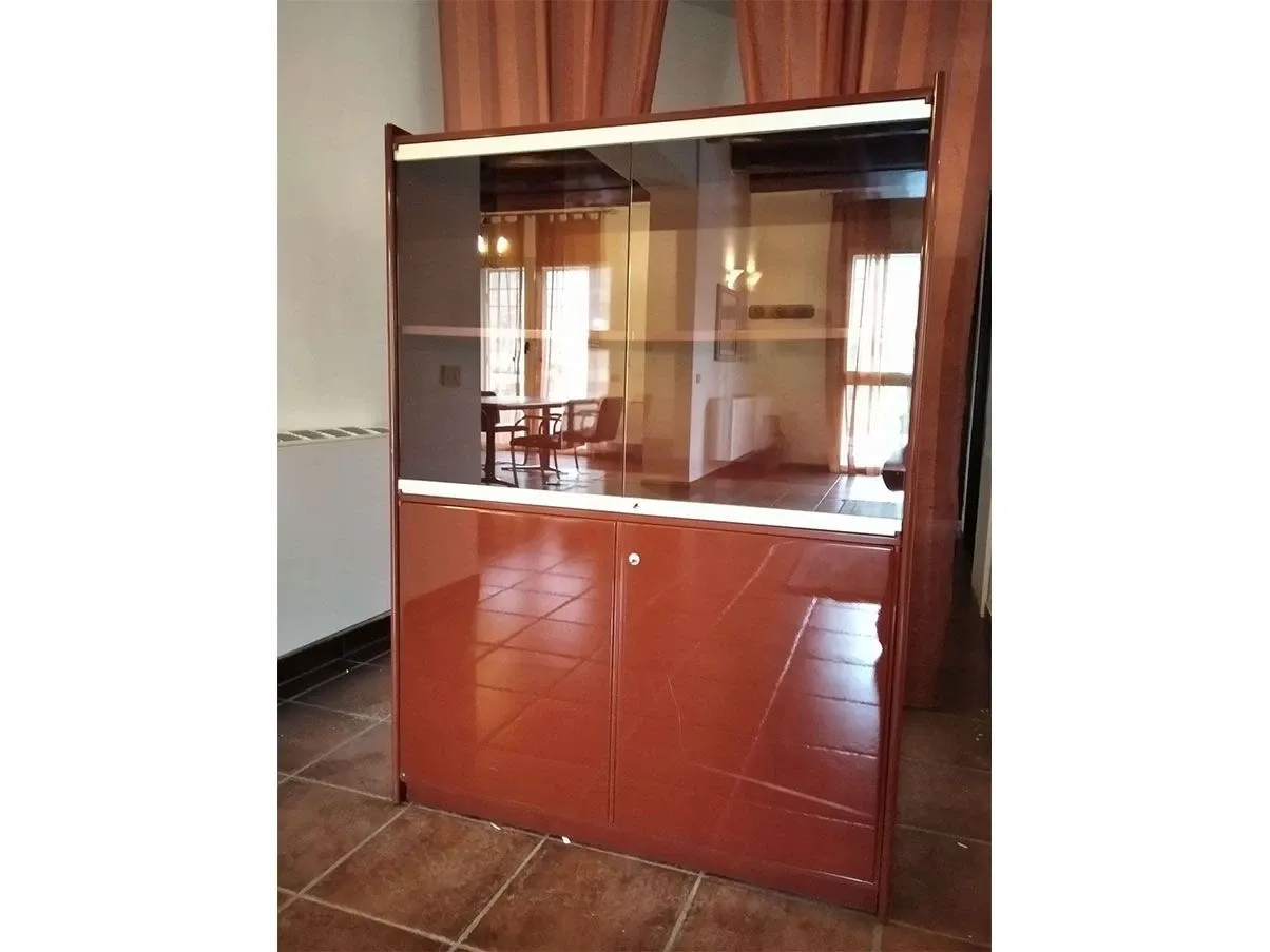 Libreria Olinto ante cristallo e legno (rosso), B&B Italia 7
