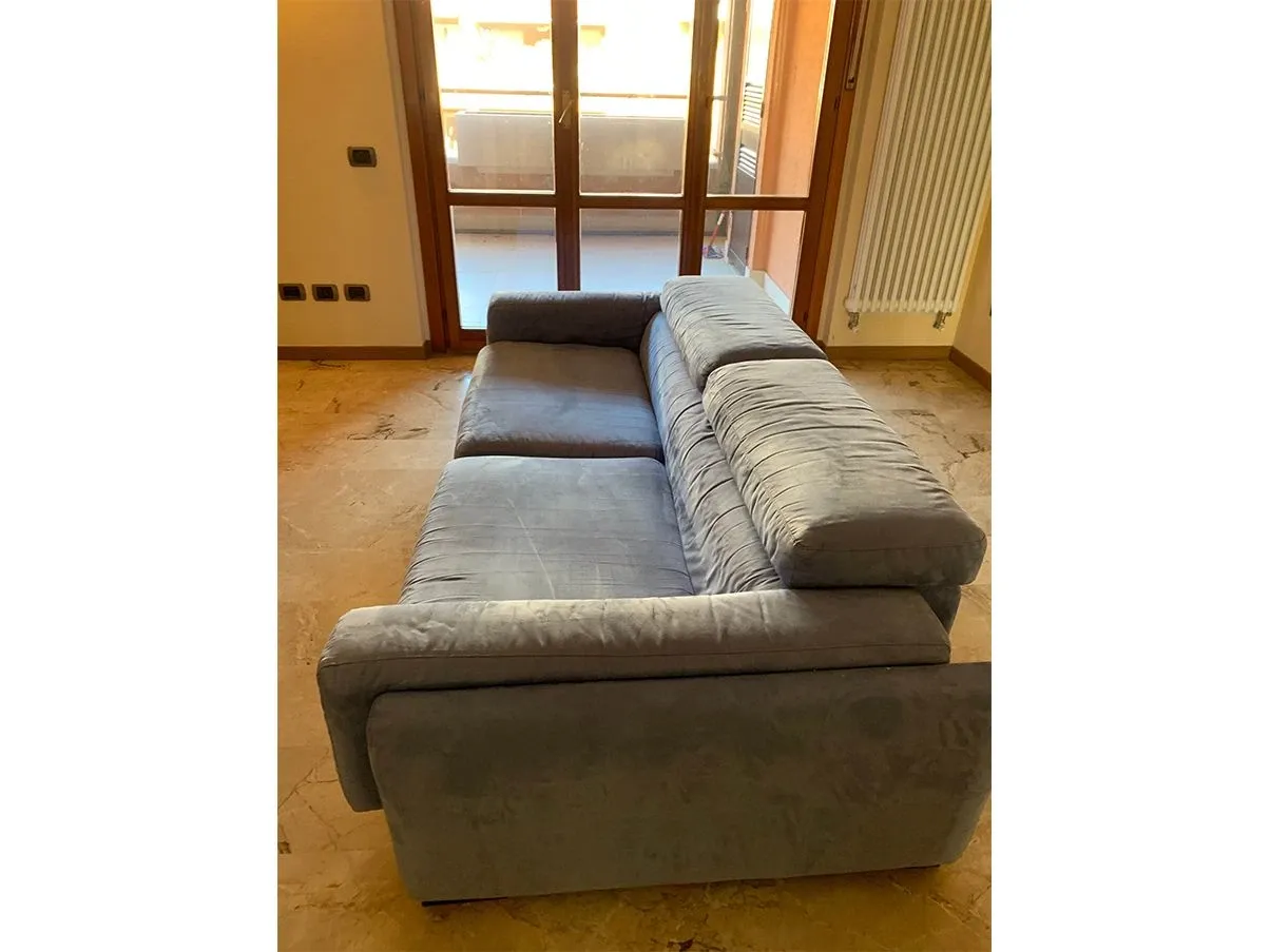 4 seater sofa in blue removable fabric, Divanidea 1