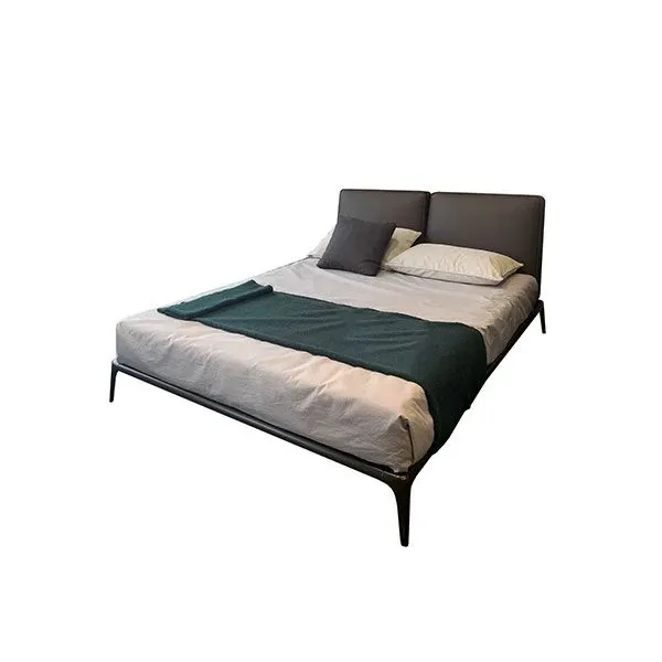 Park 1 double bed in leather (anthracite), Poliform image