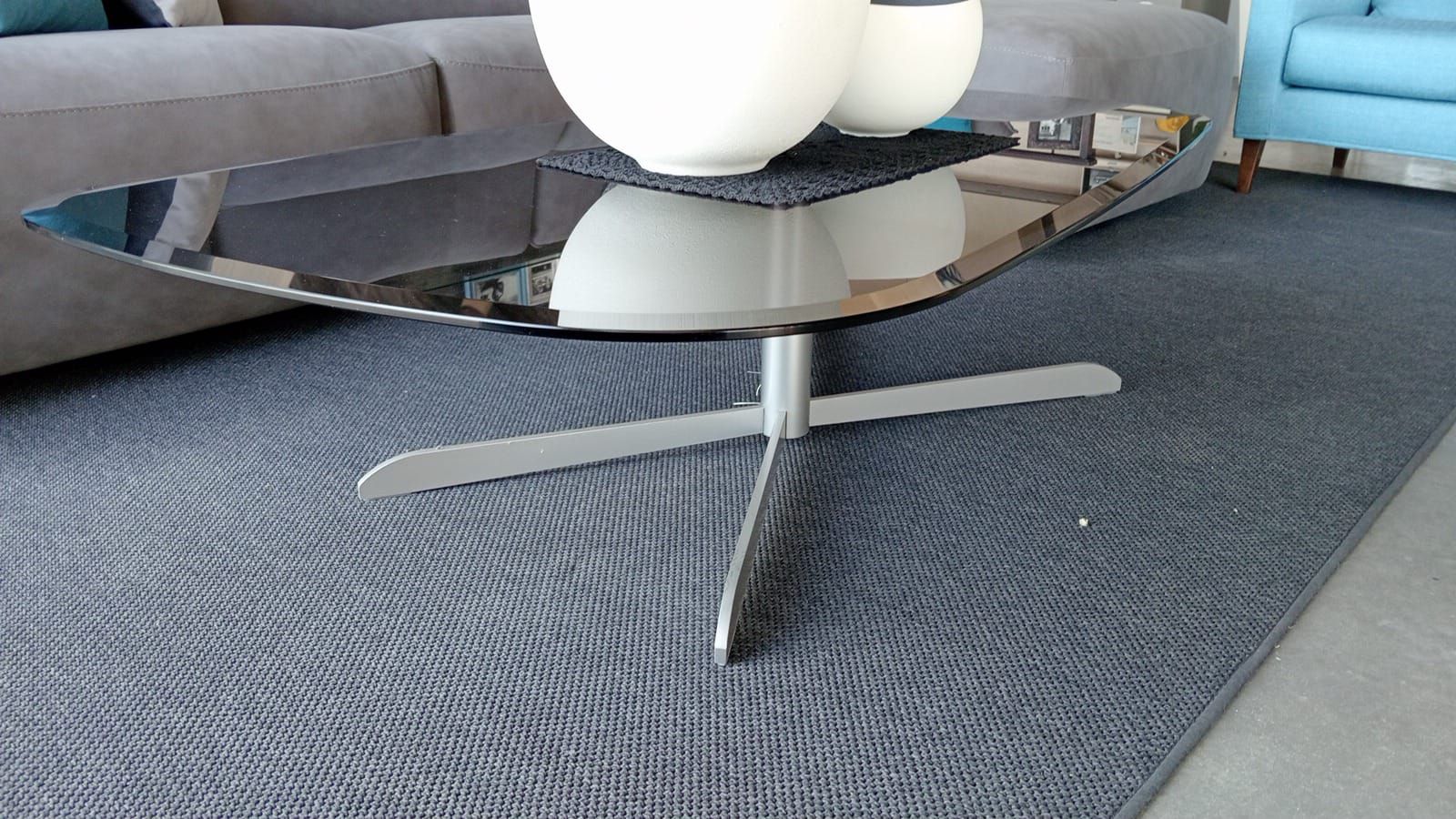 Tavolino Sassi in metallo laccato e piano in vetro, Calligaris 5