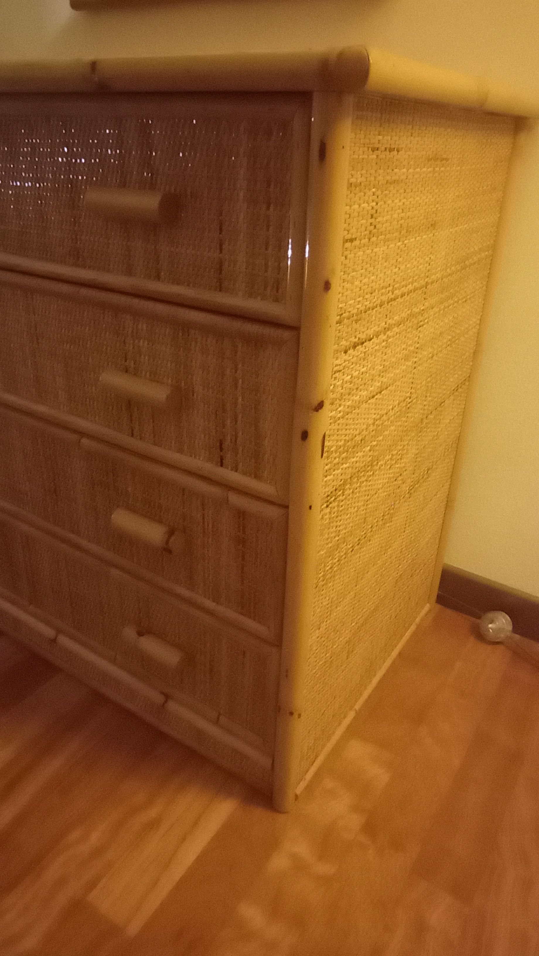 Kommode aus Rattan und Bambus (70er Jahre) Side