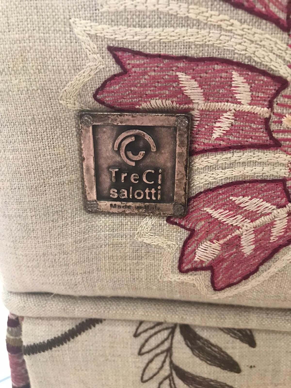 Divano 2 posti rivestito in tessuto fantasia Brand