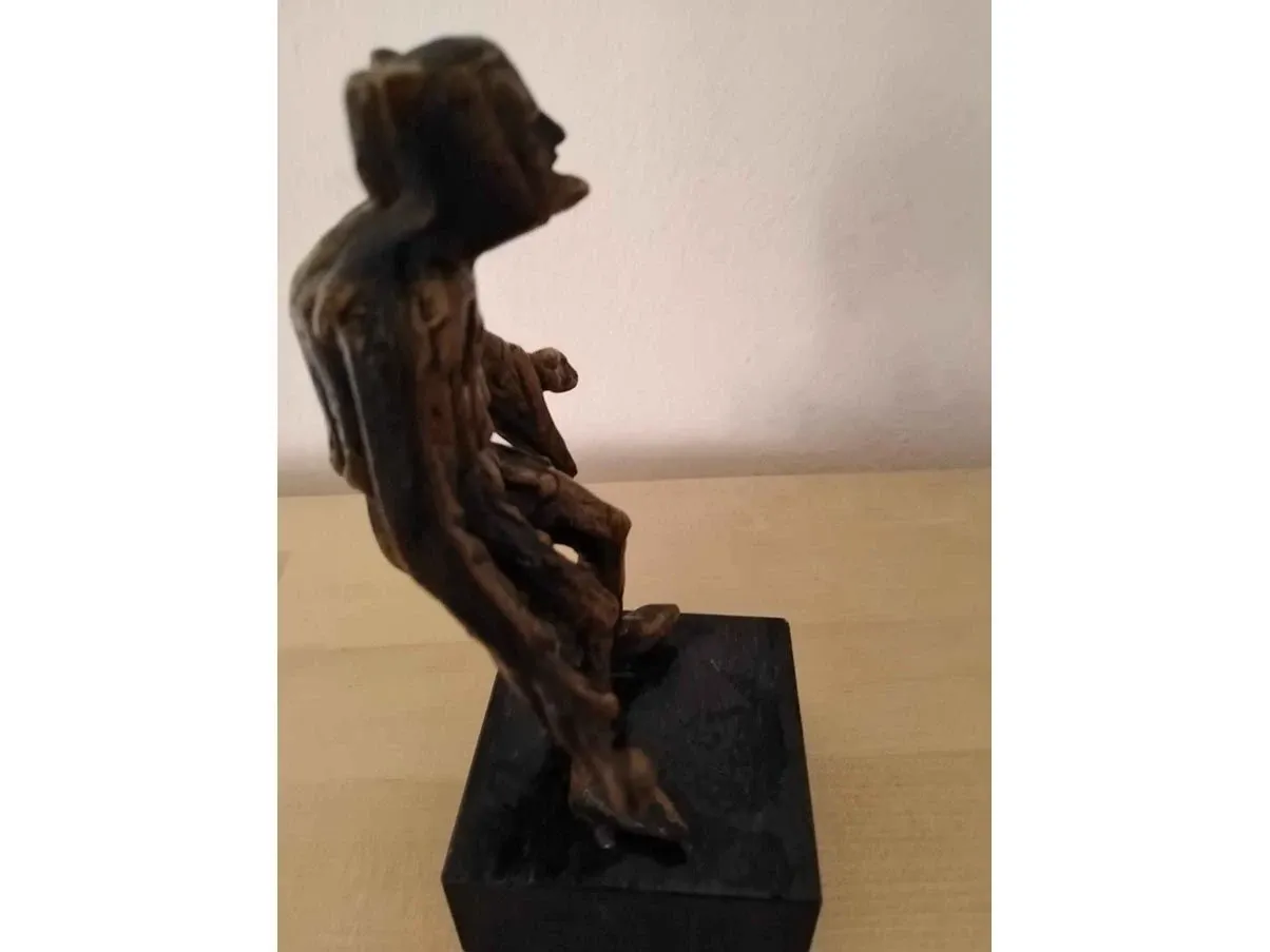 Vintage bronze and marble statue of Rigoletto (1970s) 1