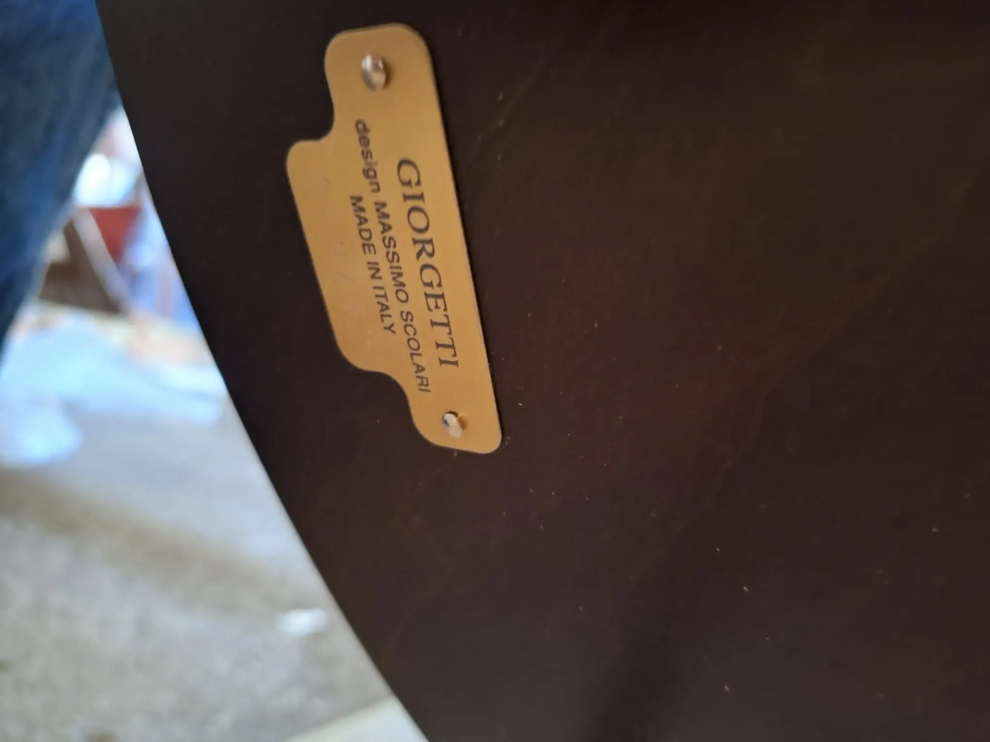 Tavolino Tumbler, Giorgetti 1