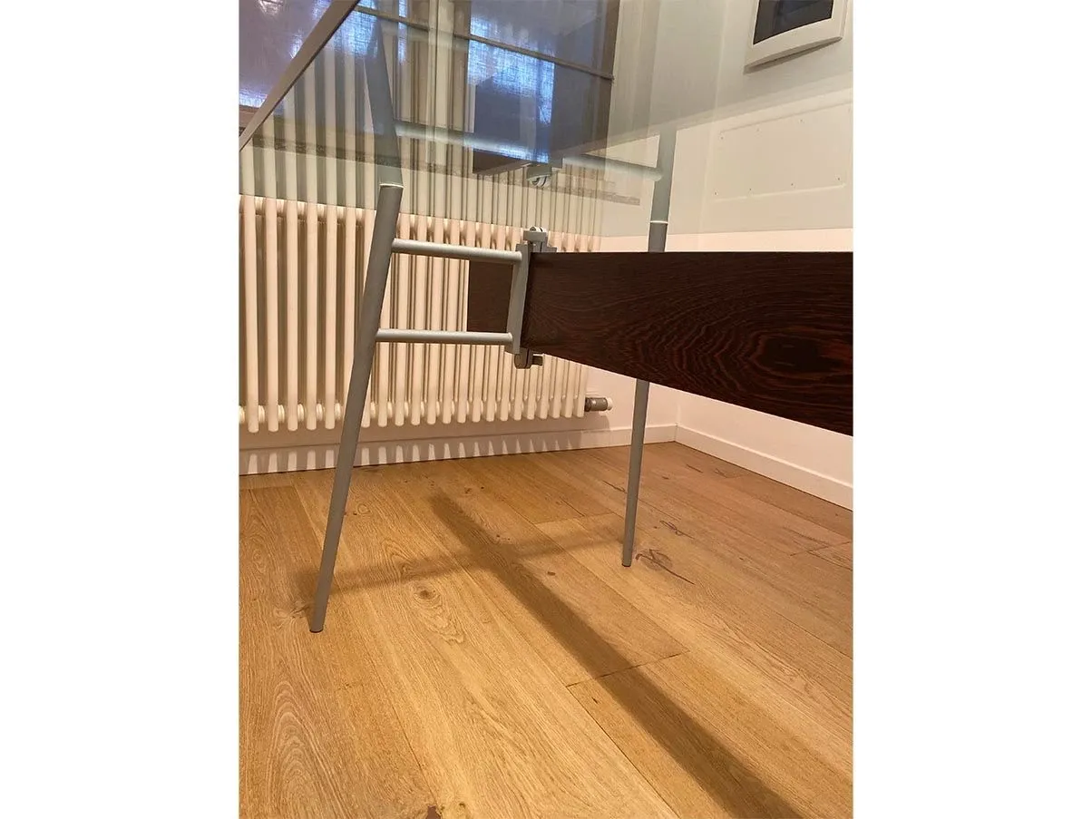 Tavolo Minimammo in vetro trasparente, Cassina 2