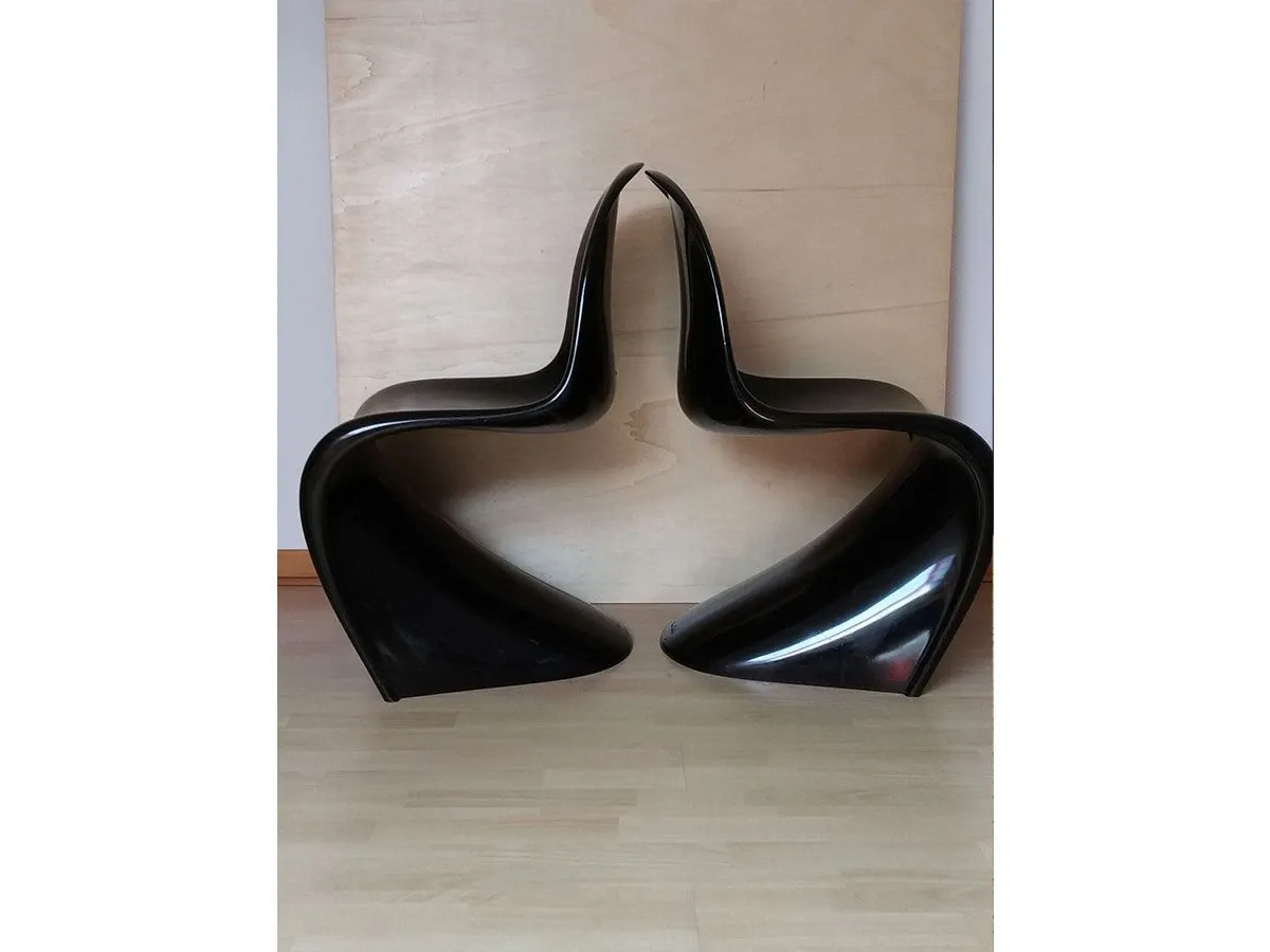 Set 2 sedie Panton S in materiale plastico (nero), Vitra 