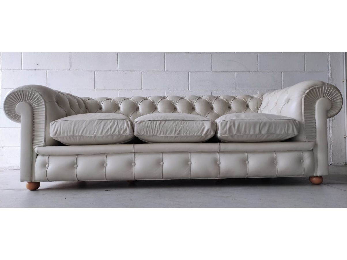 Poltrona vintage in tessuto grigio CHESTERFIELD 