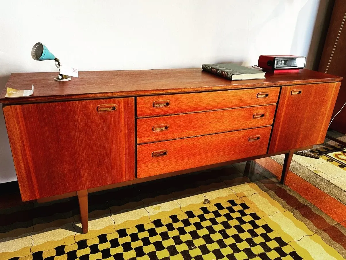 Credenza inglese vintage (anni'60) 1