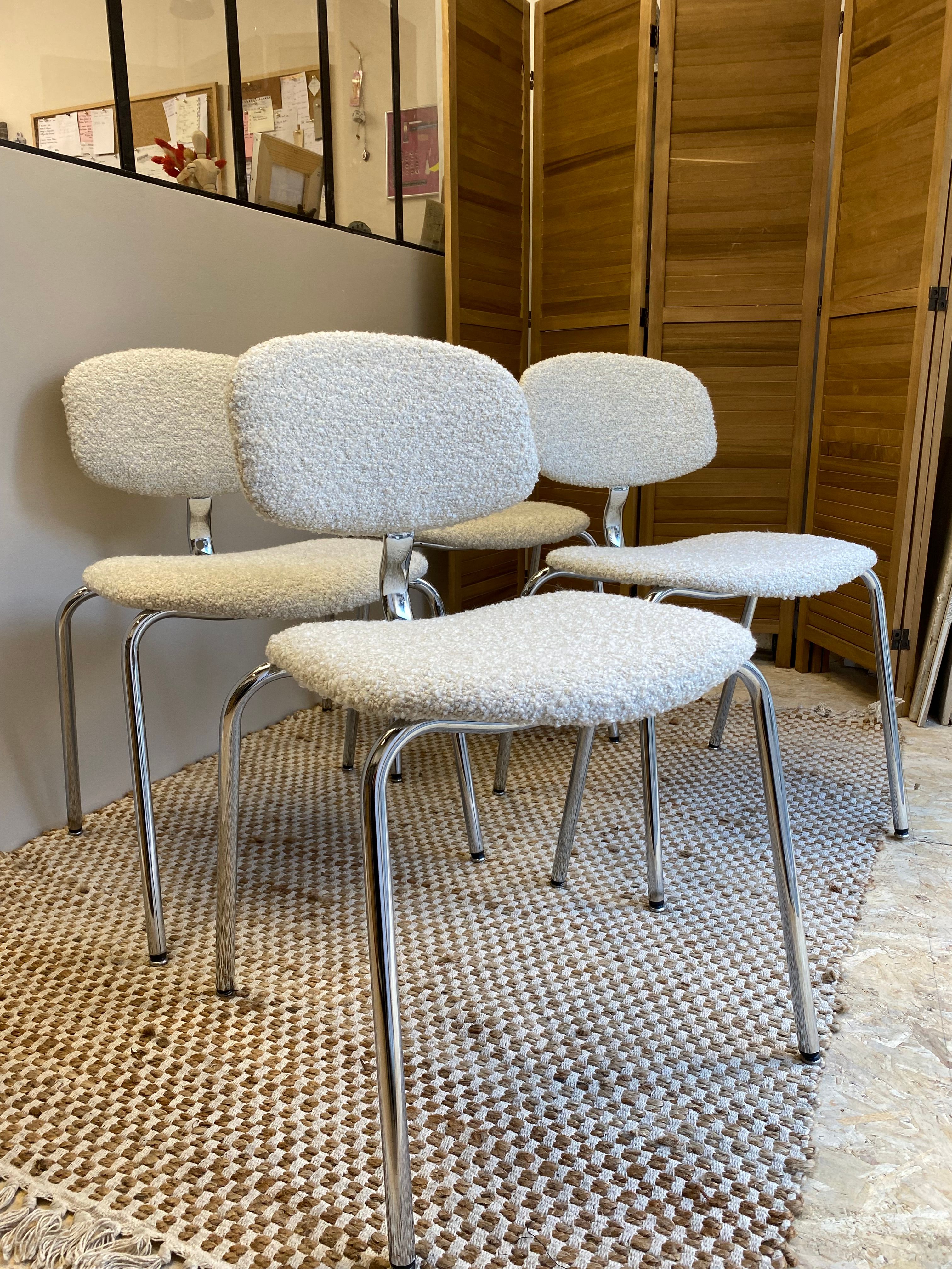 Pierre Paulin White Bouclé Chair Main