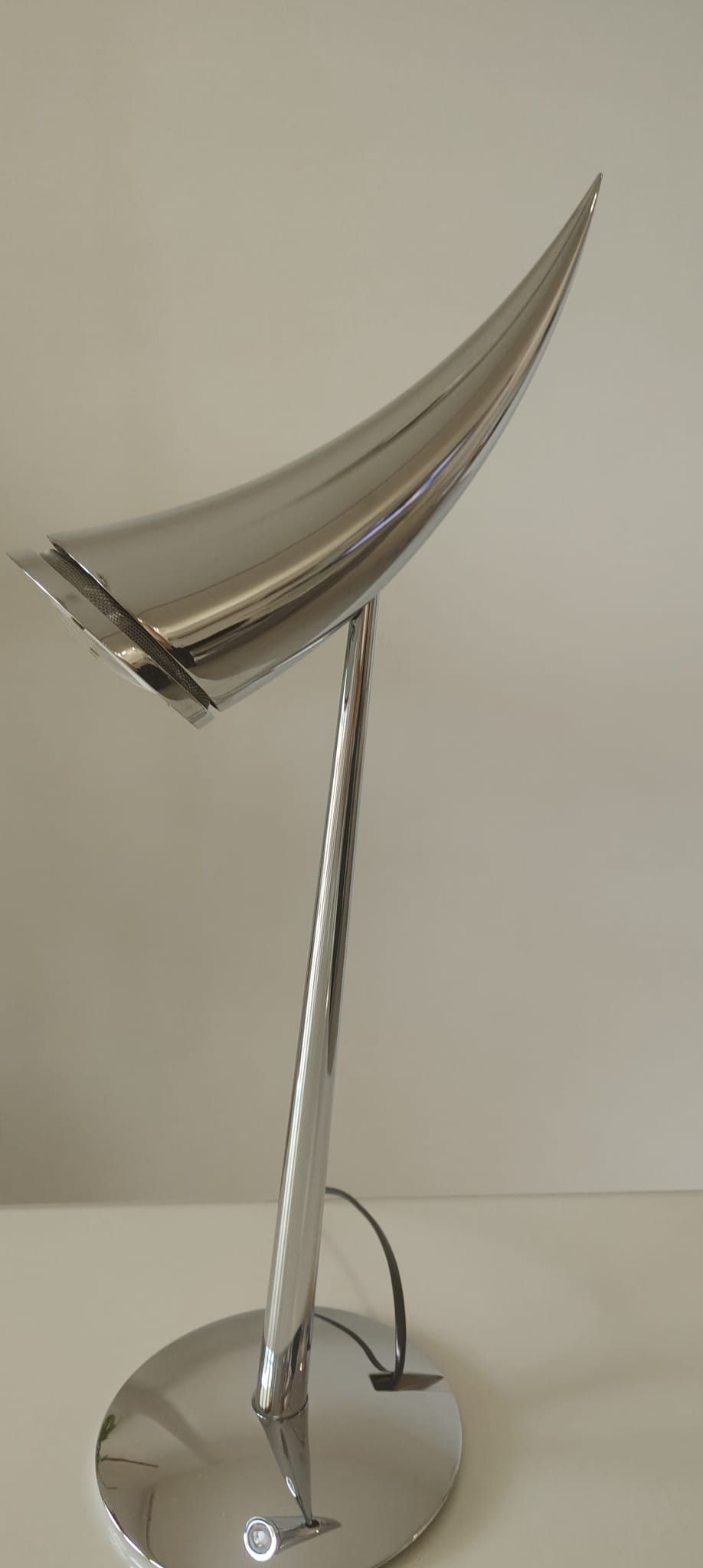 Arà Tischlampe von Philippe Starck 14
