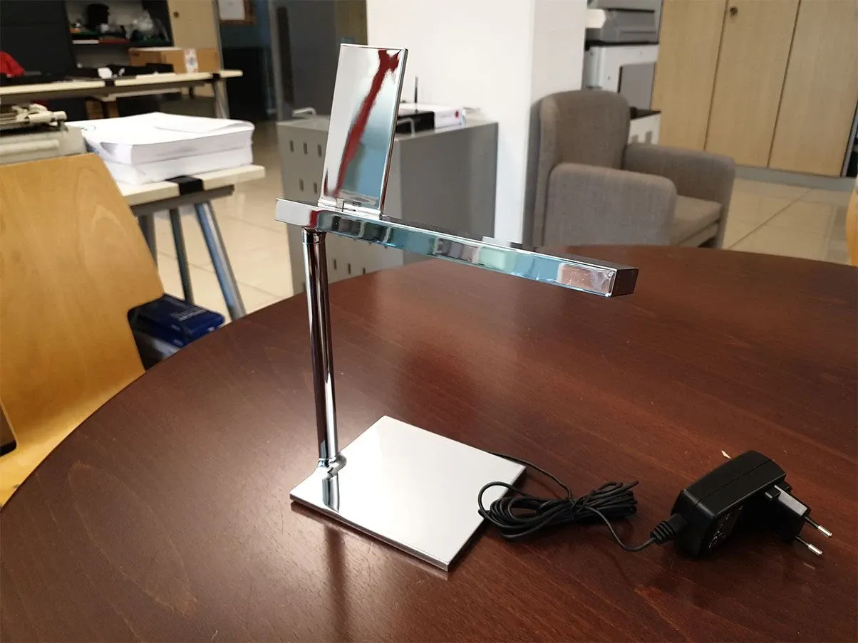 Lampada da tavolo D'E-Light con micro USB (argento), Flos 5