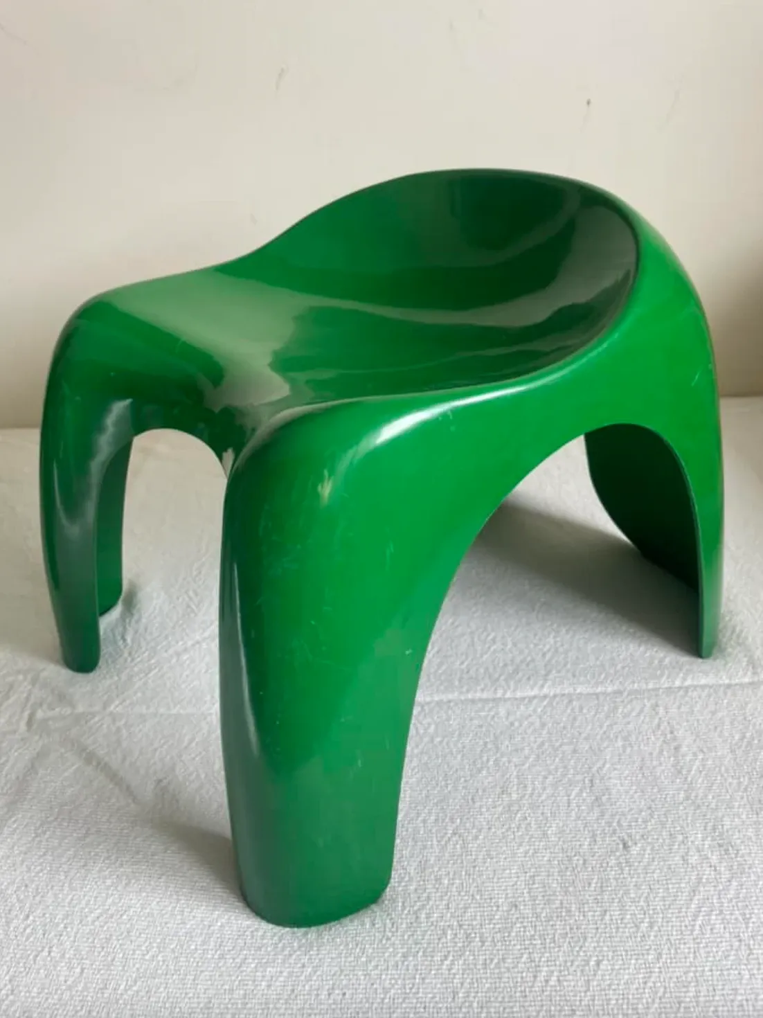 Pair of Efebino armchairs, Artemide  2