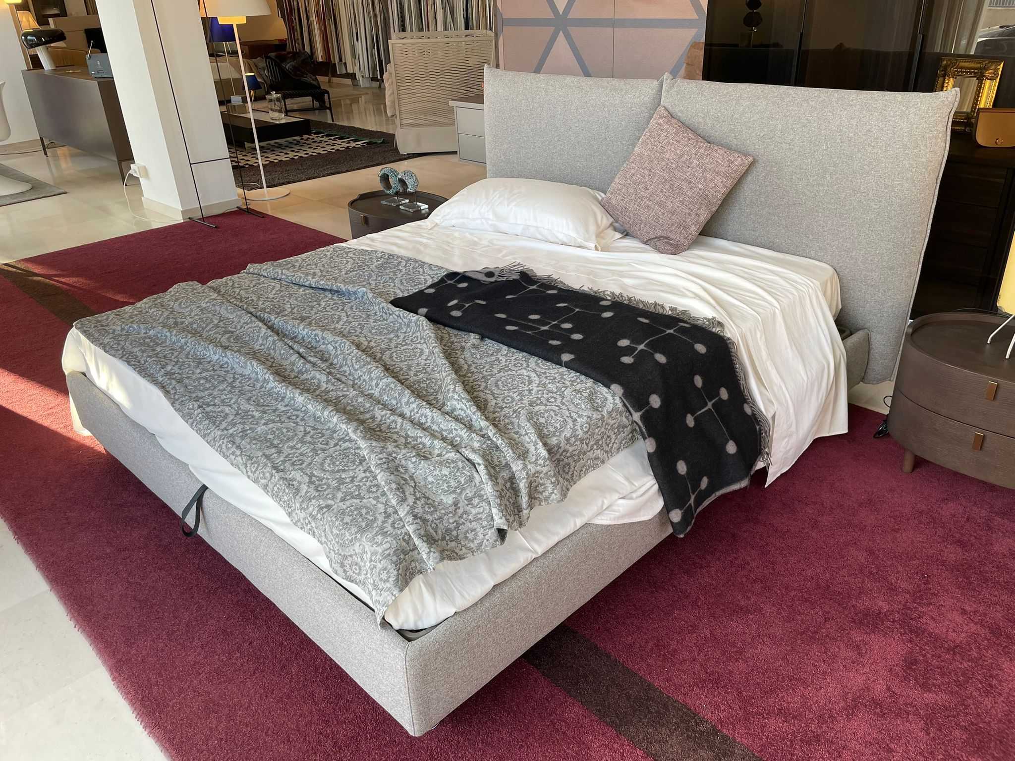 Letto matrimoniale con contenitore Icaro in tessuto, Biba Salotti Main