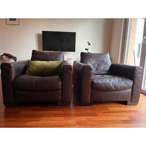 Set of 2 leather armchairs, Natuzzi image