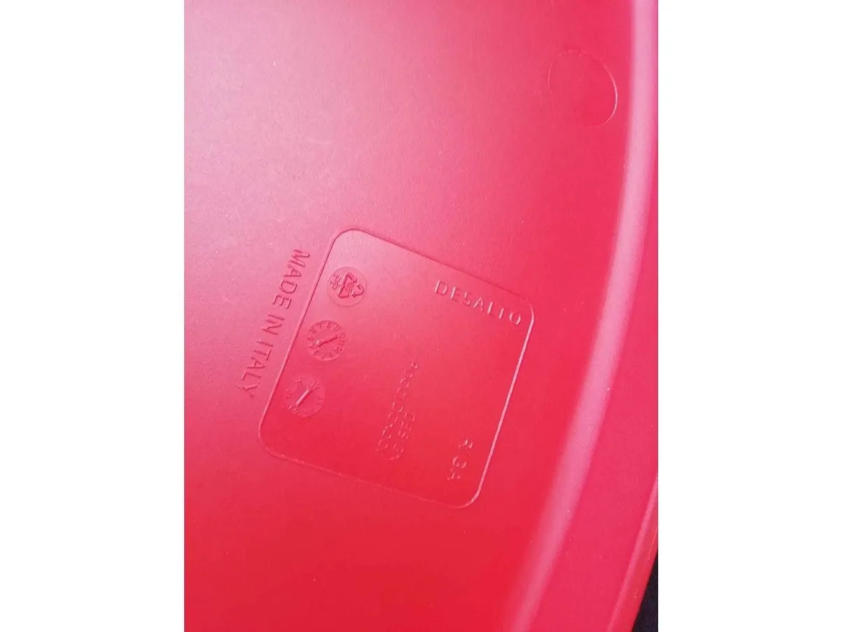 Set 6 sedie Riga in materiale plastico (rosso), Desalto 4