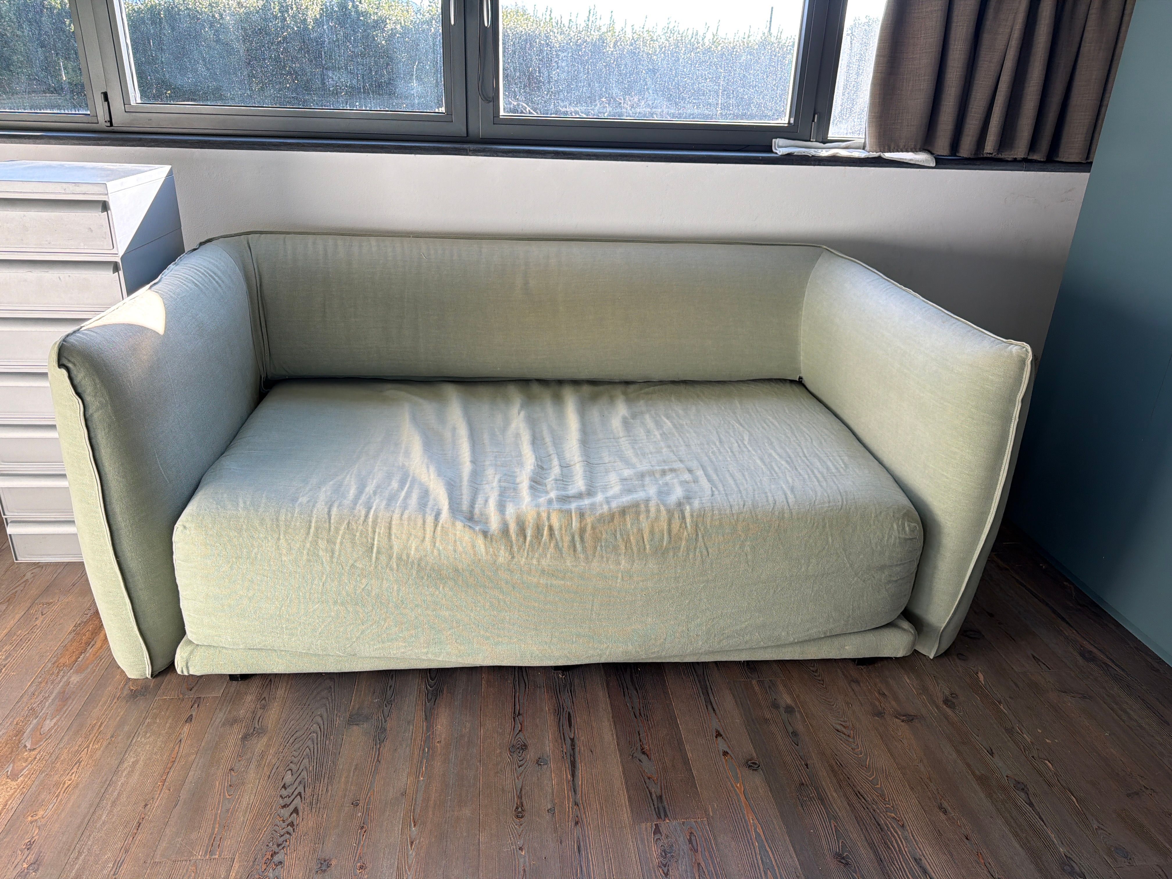 Divano letto colore verde salvia di Zanellato Front