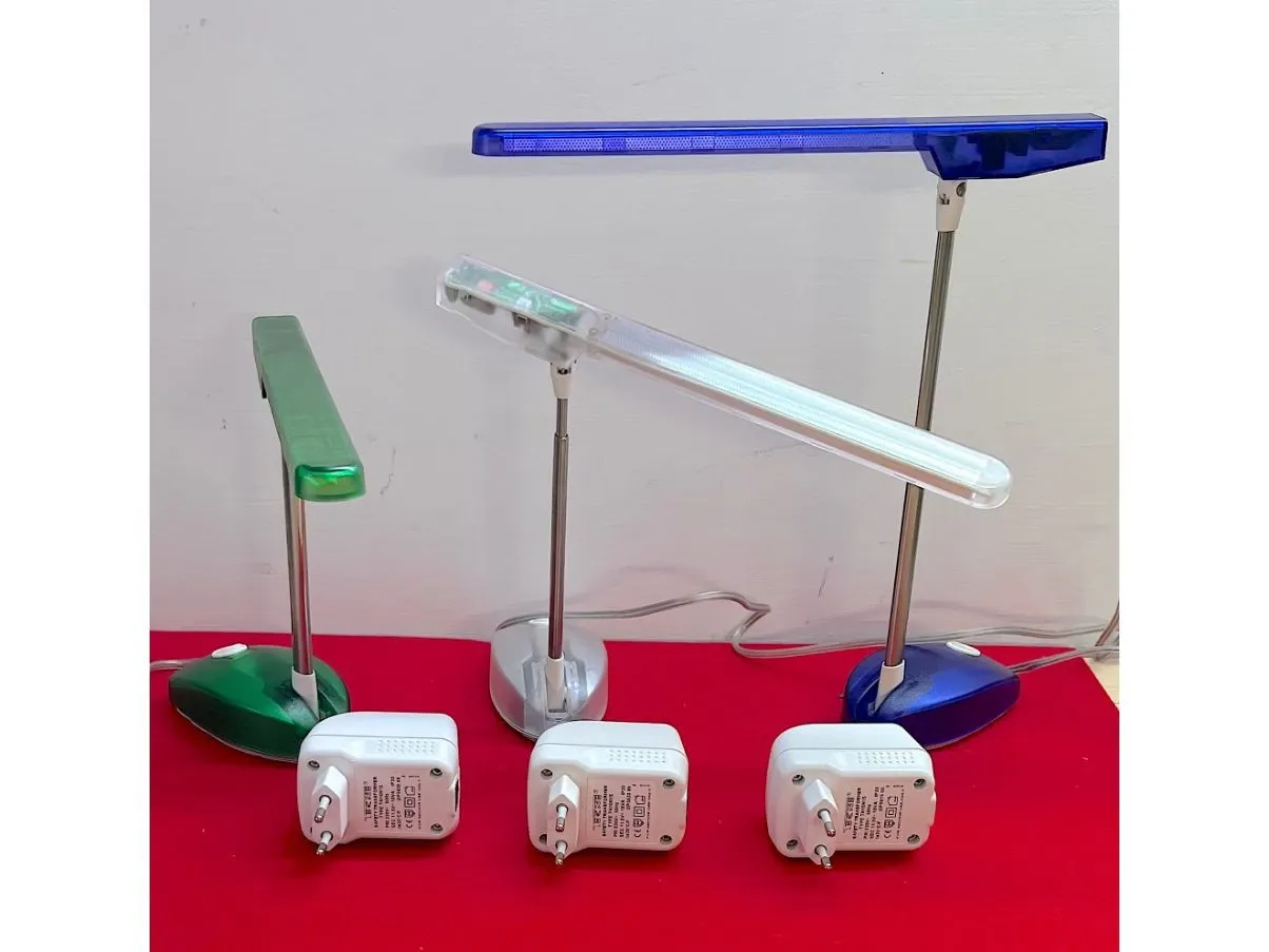 Lampada da tavolo Microlight, Artemide 3