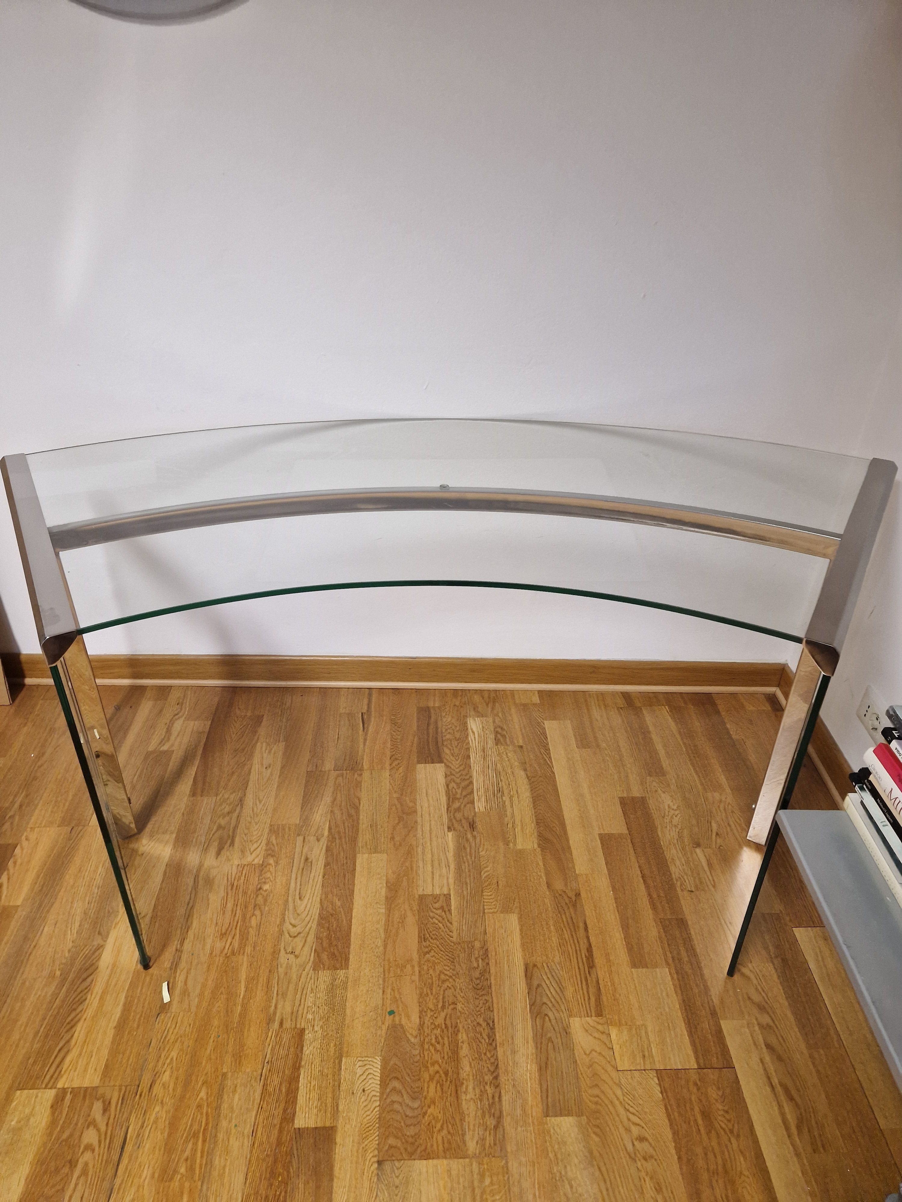 Bureau président junior en verre transparent trempé Defects