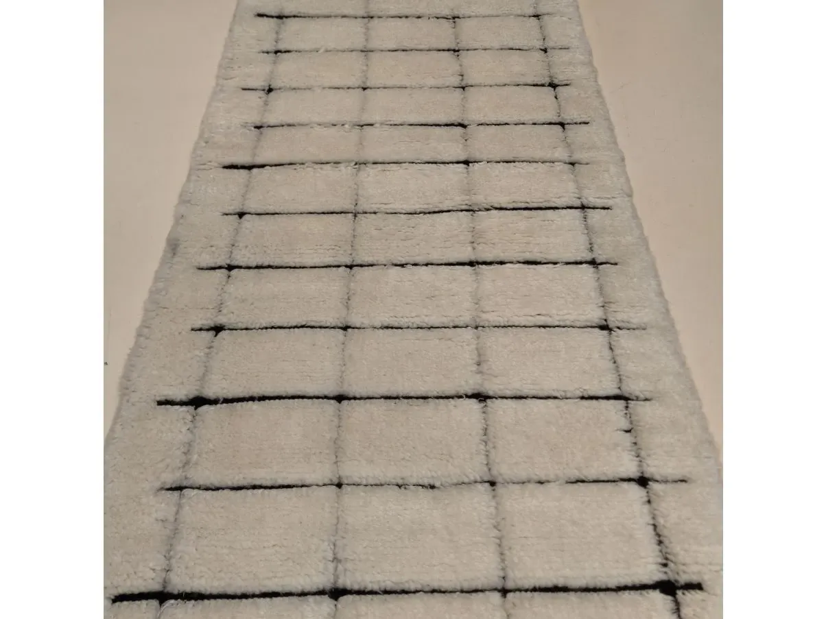 Tappeto Razionalità bianco e nero, Clara Bona 2
