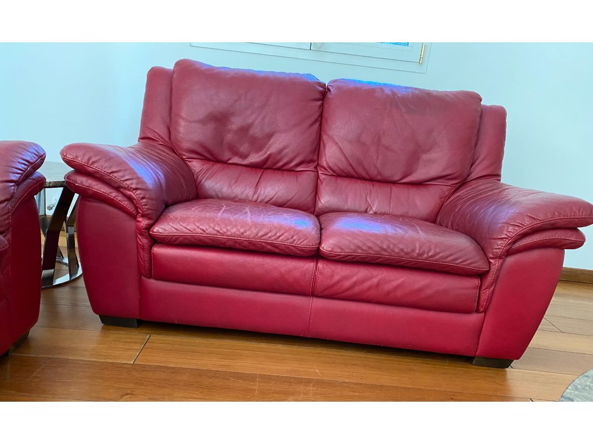 2 Seater Sofa In Red Leather Divani