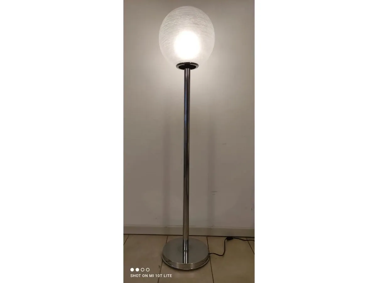 Lampada da terra in vetro vintage 2