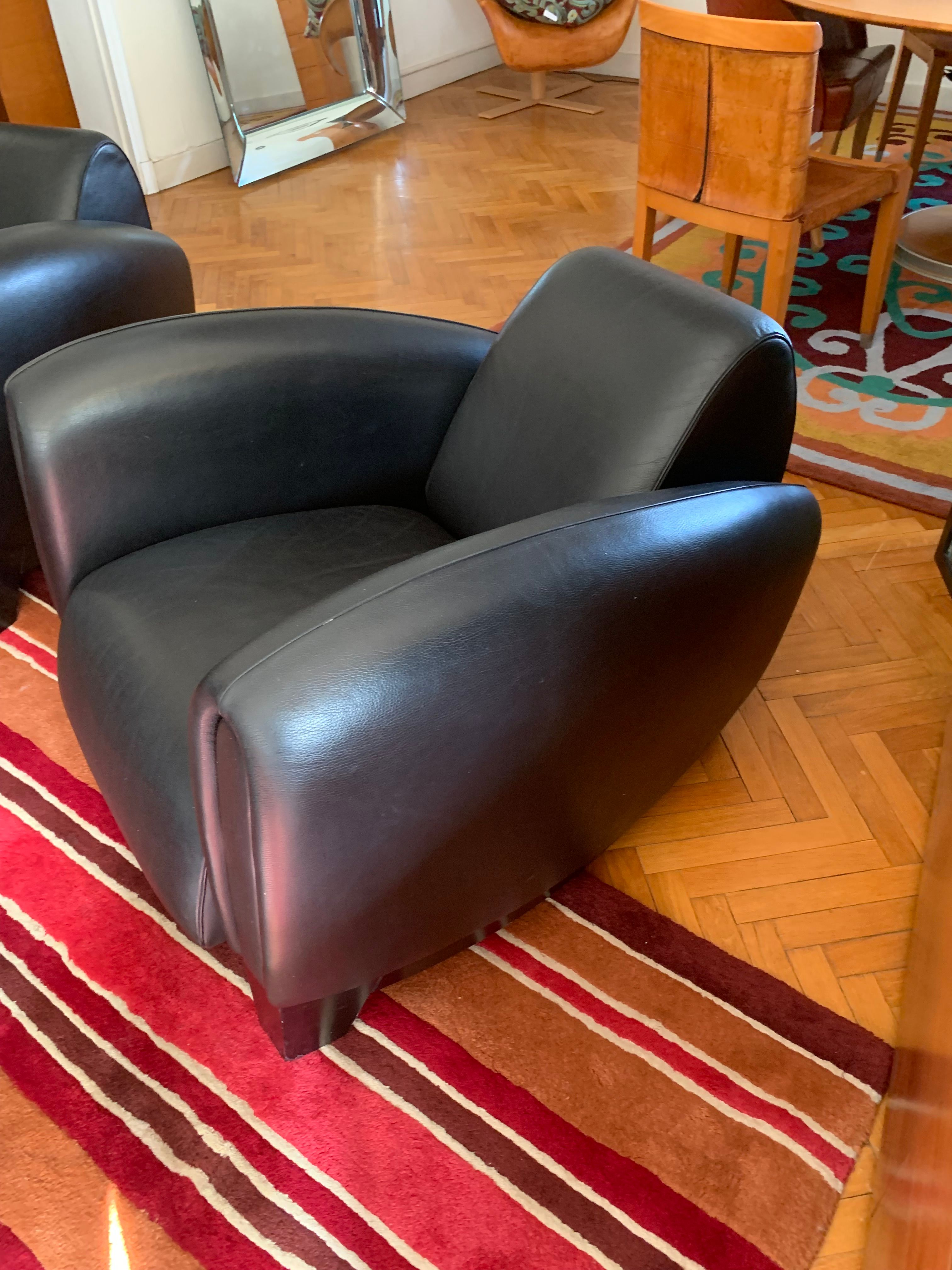 Poltrona DS 57 in pelle antracite di Daniel Romero, De Sede Defects
